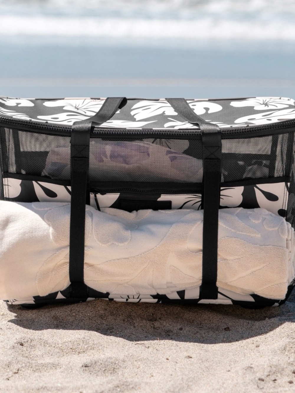 ALOHA Collection Black and Cream Floral collapsible Beach Tote - Picture 3 of 4